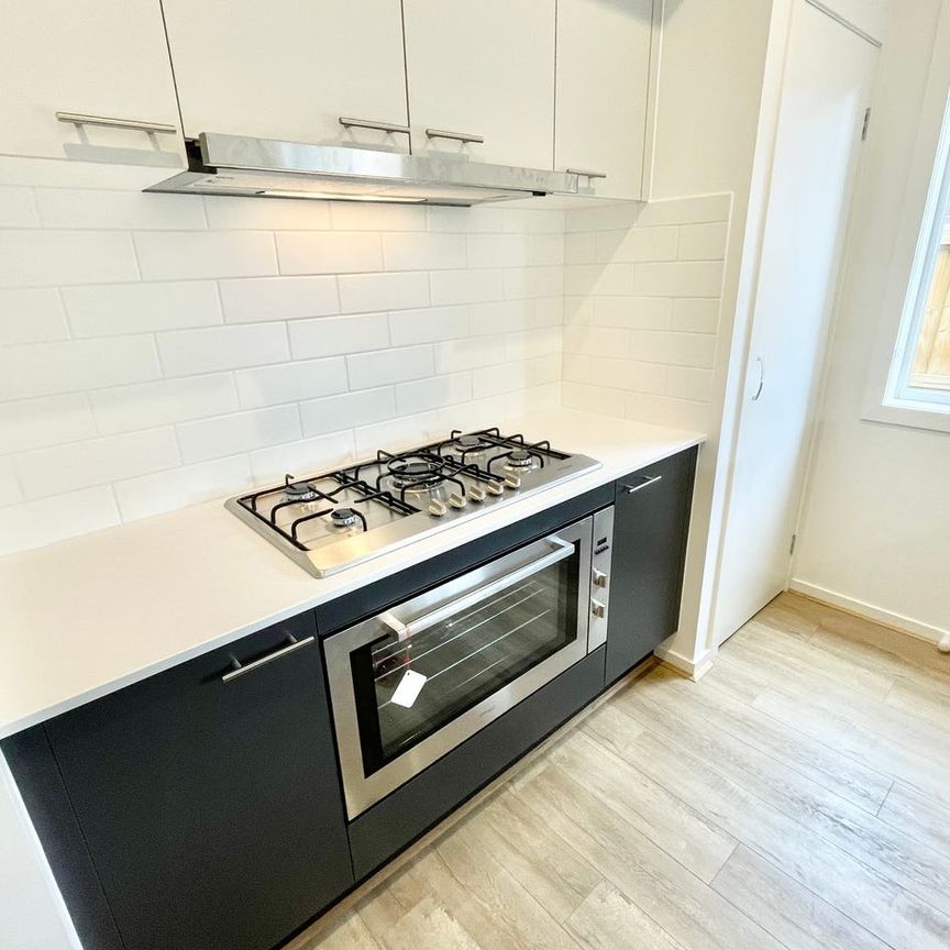 Contemporary Family Living in Sought-After Sienna North Estate - Photo 1