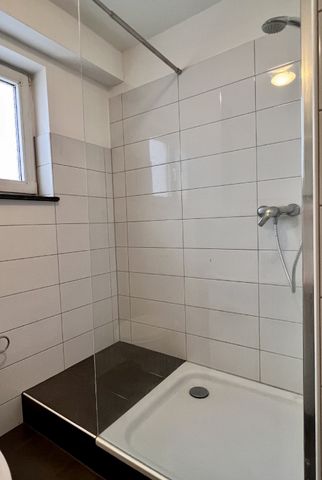 Gemütliches Apartment mit Balkon am Rande von Wuppertal-Vohwinkel ! - Photo 4