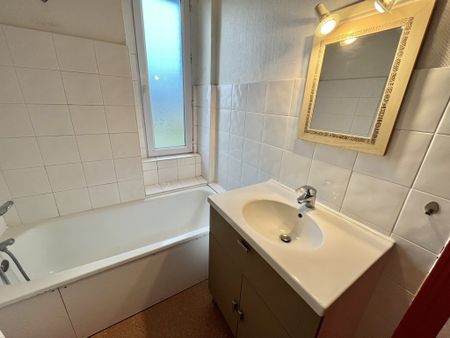 Location Appartement 2 pièces 49m² LIMOGES 87000 - Photo 4