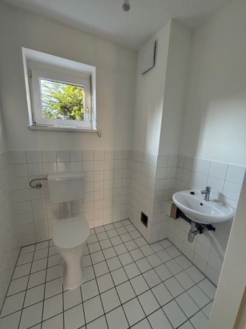Ihr kleines Zuhause voller Leben 2-Zimmer-Wohnung im 1. OG in der Schererstrasse - Photo 4