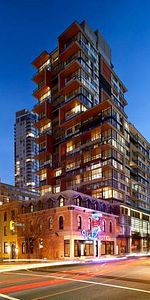 2 Bedroom 2 Bathroom Penthouse! Heart of downtown! yaletown - Photo 4