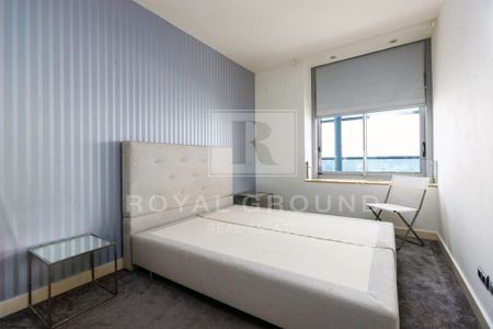 4 bedroom luxury penthouse for rent in Barcelona, Catalonia - Photo 3