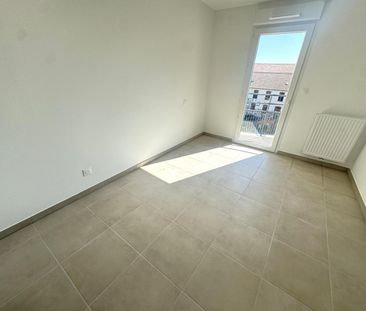 Location Appartement 2 pièces 42m² MONTPELLIER 34070 - Photo 6