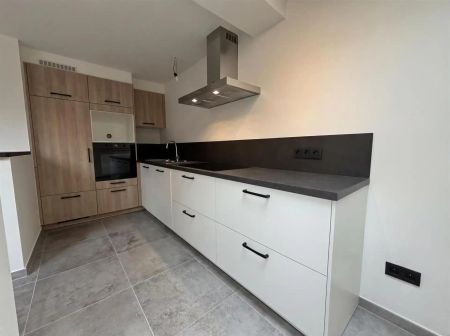 Gerenoveerde woning met drie slaapkamers te Hofstade - Photo 3