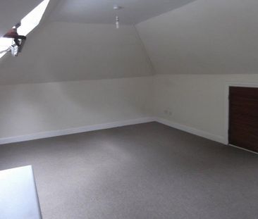 St Pancras, Chichester - Photo 3