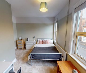 4 bedroom property to rent - Photo 5