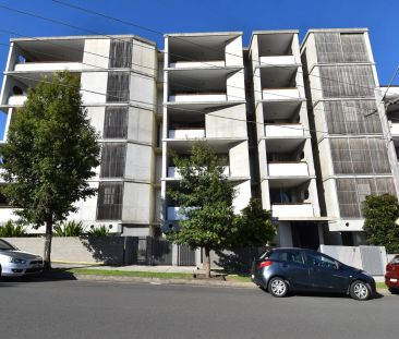 403/26 Merton Street, Sutherland NSW 2232 - Photo 2