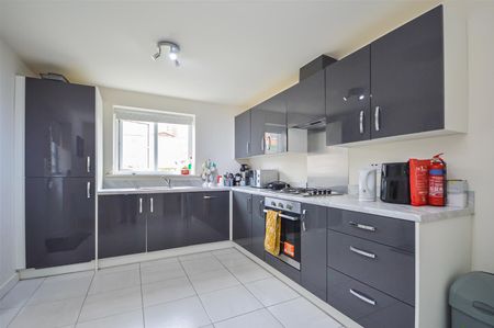 Bobbin Way, Wakefield - Photo 2