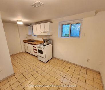 For Lease - 134 Grand Avenue Unit# Unit D Lower, Toronto, Ontario - Photo 2