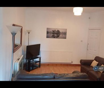 4 bedroom terraced house to rent - Photo 5