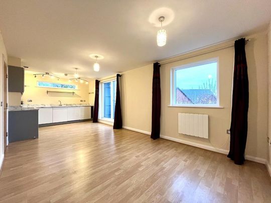 2 bedroom apartment to rent - Photo 1