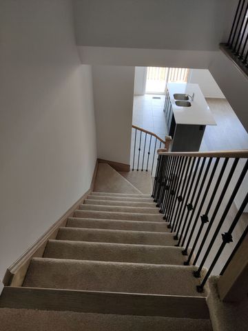 For Lease - 465 Jack Wilford Way, Woodstock, Ontario - Photo 4