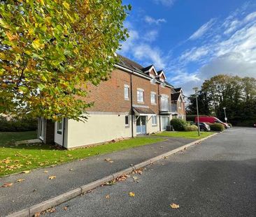 Ladbroke Road, Redhill, RH1 - Photo 2