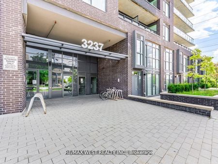 For Lease - 3237 Bayview Avenue Unit# 305, Toronto, Ontario - Photo 3