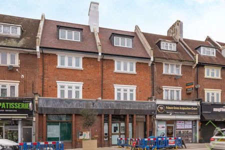 Solent Lodge, Green Lanes, Palmers Green, London, N13 - Photo 5