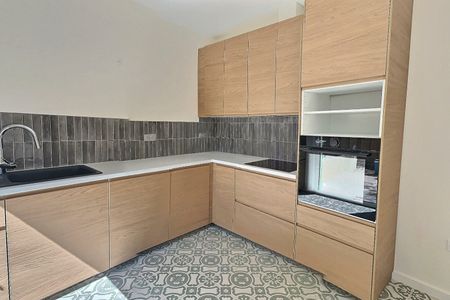 Maison à louer de type 6 pièces avec jardin et piscine à Marseille quartier Saint Barnabé (13012) - Photo 2