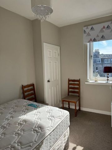 65 Leadside Road, AB25 1RX, Aberdeen - Photo 5