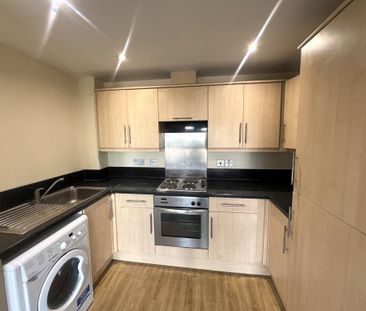 1 bedroom flat to rent - Photo 2