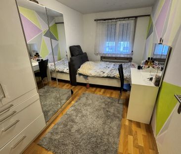 Helle 4-Zimmer-Wohnung mit Balkon in Büren an der Aare – ab sofort ... - Photo 4