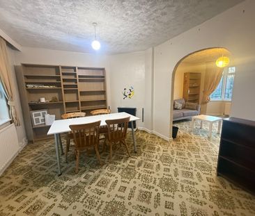 2 Bed Semi-Detached House, The Avenue, CV3 - Photo 2