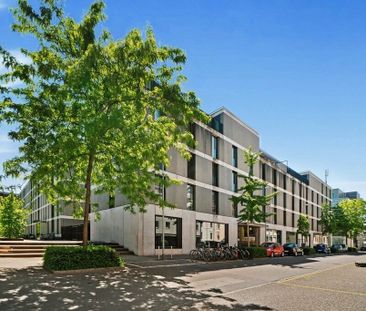 Near the center with a large balcony - Foto 5