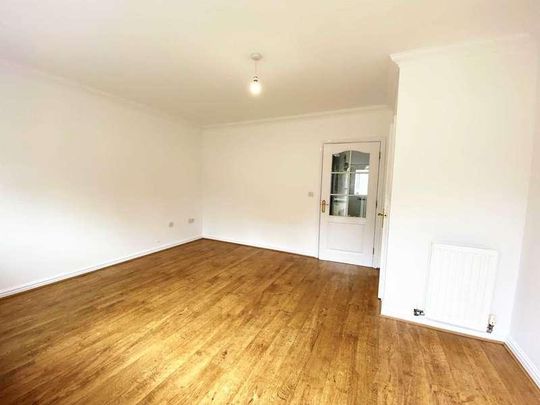 Gilbert Way, Canterbury, CT1 - Photo 1