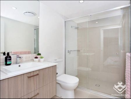 2 bedroom near new apartment in Corinda - Photo 5