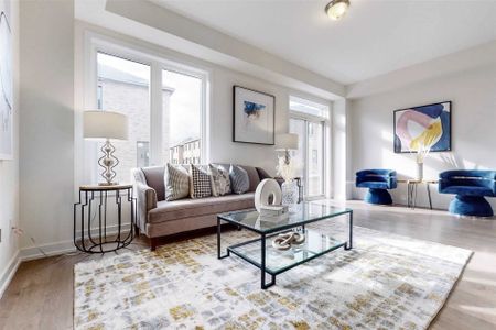 For Lease - 83 Boiton Street, Richmond Hill, Ontario - Photo 5