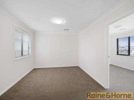 35 Fenway Street, Kellyville, NSW 2155 - Photo 5