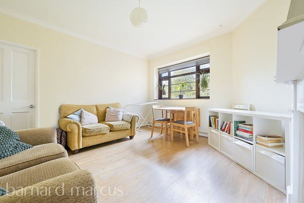 Poynders Gardens - Photo 1