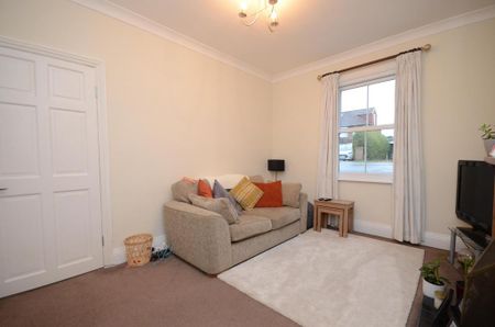 1 bedroom semi-detached house to rent - Photo 2