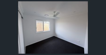 Brand New 4 Bedroom Home - Photo 4