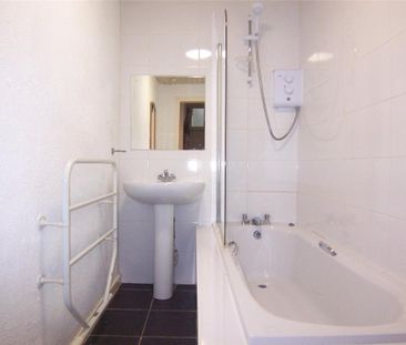 1 bedroom property to rent - Photo 2