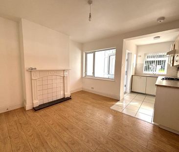 2 bedroom semi-detached house to rent - Photo 1