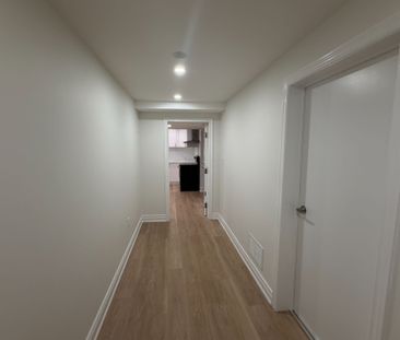 For Lease - 414 Wycliffe Avenue, Vaughan, Ontario - Photo 1