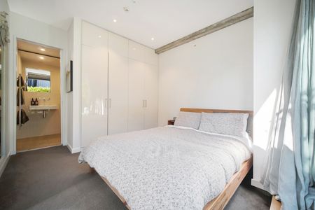 Stylish City-Fringe Apartment with Huge Private Deck - Photo 4