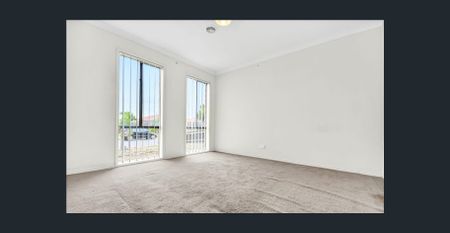 32 Vanderbilt Avenue, Truganina, Vic 3029 - Photo 4