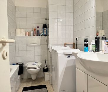 Gemütlich und Zentral – 2-Zimmer-Wohnung mit offener Wohnküche und Badewanne - Foto 1