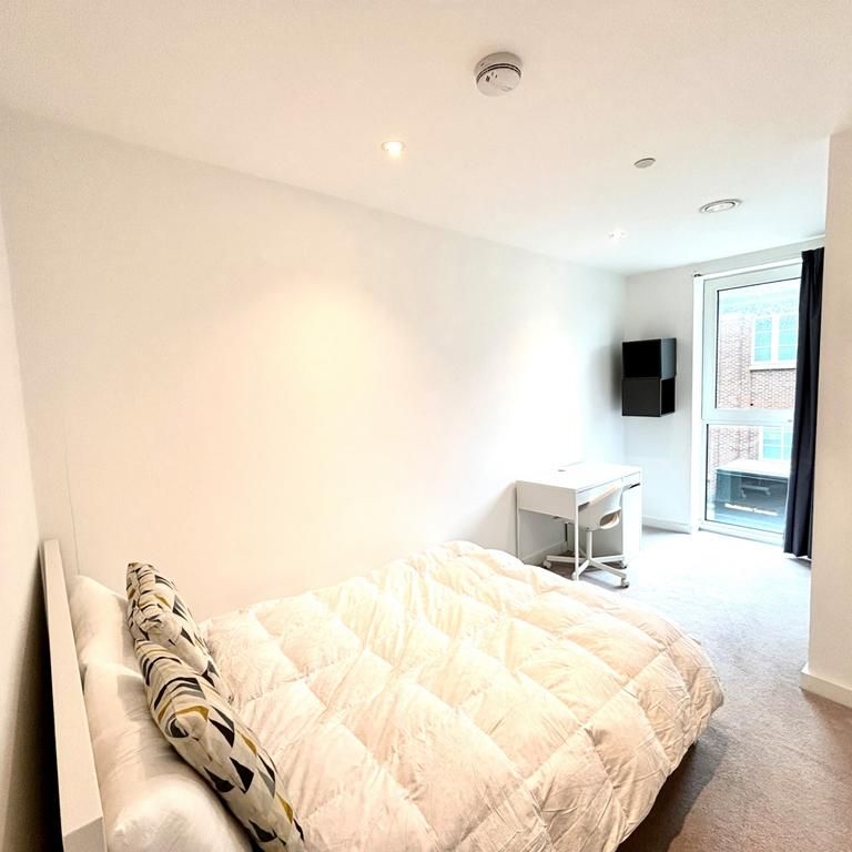 1 bedroom flat to rent - Photo 1