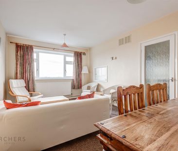 Hallam Grange Close, Fulwood, Sheffield - Photo 2