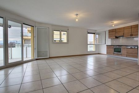 Grand appartement de 4.5 pièces - Photo 3