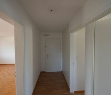 Befristetes Mietverhältnis: Zentral gelegene 3.5-Zimmer-Wohnung in ... - Photo 4