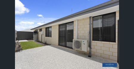 Fresh, Stylish, and Ready to Move In - Photo 5