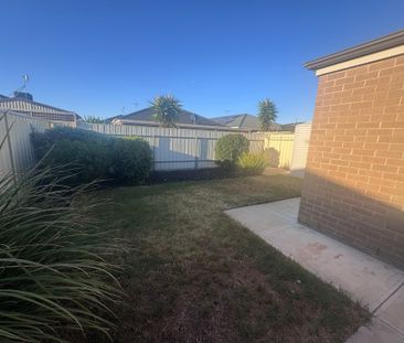 3 Bedroom Family Home - Photo 2