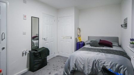 6 bedroom maisonette to rent - Photo 3