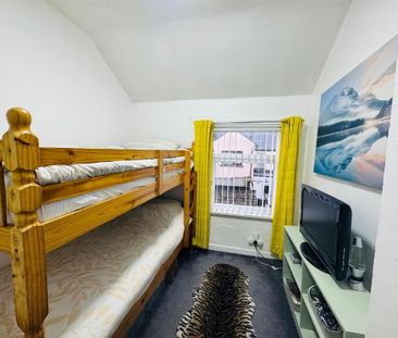 17 Roulston Avenue, L'Derry, BT47 6EW - Photo 4