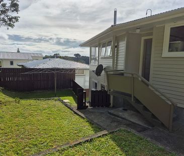 4 Bedroom,Bus route,walk to schools - Photo 6