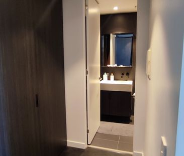 North Melbourne - Photo 4