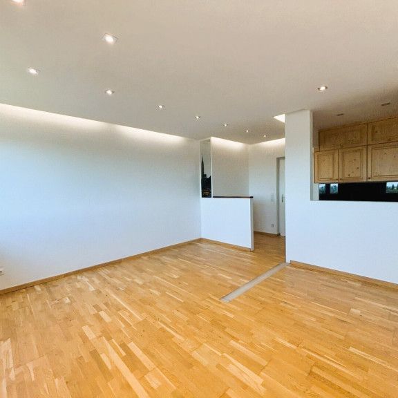 Kleinwohnung mit Fernblick - Ideal für Pendler, Studenten oder Singles - Foto 1