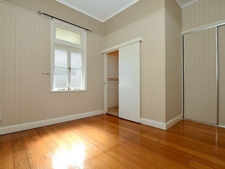 176 Campbell St Toowoomba City - Photo 5